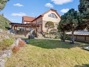 Prodej rodinného domu, Průhonice, Školní, 200 m2