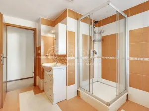 Prodej rodinného domu, Průhonice, Školní, 200 m2