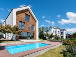 Prodej rodinného domu, Statenice, Nad Vinicí, 270 m2