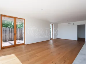 Prodej rodinného domu, Statenice, Nad Vinicí, 270 m2