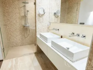 Prodej bytu 2+1, Praha - Nové Město, Soukenická, 62 m2