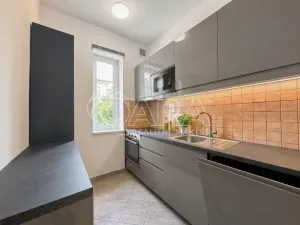 Pronájem bytu 3+1, Praha - Klánovice, K rukavičkárně, 85 m2