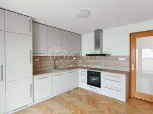 Pronájem bytu 3+1, Praha - Nové Město, Spálená, 127 m2