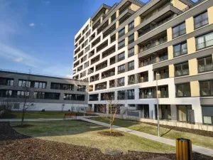 Pronájem bytu 1+kk, Praha - Hloubětín, Poděbradská, 34 m2