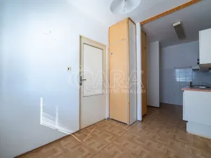 Prodej bytu 4+1, Praha - Stodůlky, Mezi školami, 97 m2