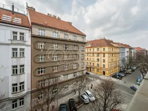 Prodej bytu 3+kk, Praha - Vinohrady, Laubova, 76 m2