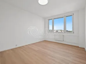 Prodej bytu 4+kk, Praha - Žižkov, U kněžské louky, 81 m2