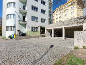 Pronájem bytu 1+kk, Praha - Vinohrady, 24 m2