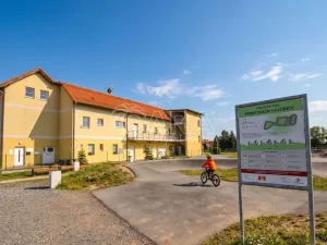 Pronájem bytu 3+kk, Holubice - Kozinec, Lesní, 95 m2