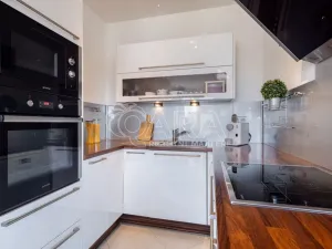 Prodej bytu 2+kk, Praha - Pitkovice, Májovková, 67 m2