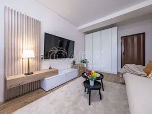 Prodej bytu 2+1, Unhošť, Komenského, 52 m2