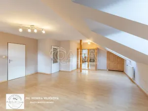 Prodej bytu 4+1, Vrbno pod Pradědem - Železná, 135 m2