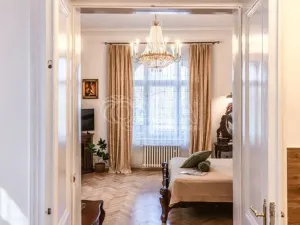 Prodej bytu 2+1, Praha - Smíchov, Janáčkovo nábřeží, 65 m2