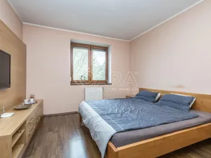 Prodej rodinného domu, Zbuzany, Lomená, 162 m2