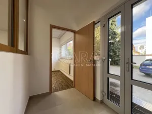 Pronájem kanceláře, Praha - Krč, Nová cesta, 122 m2