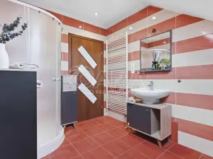 Prodej rodinného domu, Průhonice, U Cihelny, 200 m2