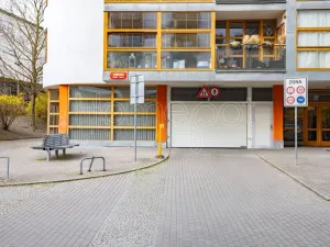 Prodej garáže, Praha - Smíchov, Tomkova, 19 m2