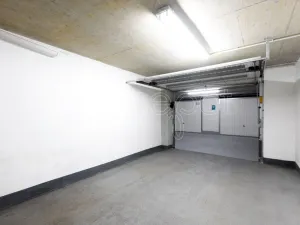 Prodej garáže, Praha - Smíchov, Tomkova, 19 m2