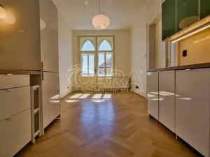 Pronájem bytu 2+kk, Praha - Vršovice, Slovinská, 44 m2