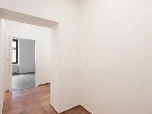 Pronájem bytu 2+kk, Praha - Karlín, Sokolovská, 62 m2