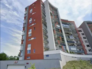 Pronájem bytu 1+1, Praha - Hloubětín, Nademlejnská, 41 m2