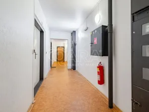 Prodej bytu 2+kk, Beroun - Beroun-Město, Košťálkova, 41 m2