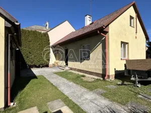 Pronájem rodinného domu, Komárov, Sadová, 50 m2