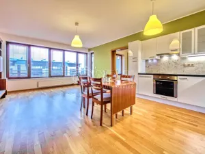 Pronájem bytu 2+kk, Dolní Břežany, Náměstí Na Sádkách, 58 m2