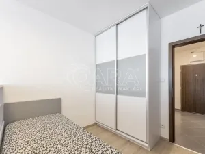 Pronájem bytu 2+kk, Praha - Dolní Měcholupy, Honzíkova, 60 m2