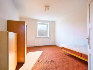 Prodej výrobních prostor, Tršice, 1544 m2