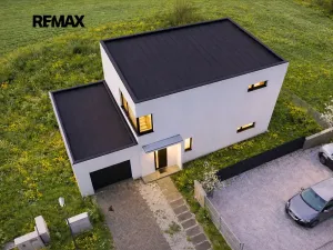 Prodej pozemku pro bydlení, Praha - Horní Počernice, U Zimoviště, 697 m2