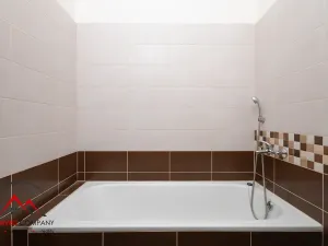 Pronájem bytu 2+kk, Ostrava, Křišťanova, 58 m2