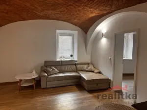 Pronájem bytu 3+1, Opava, Jaselská, 84 m2