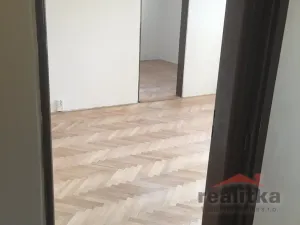 Pronájem bytu 2+1, Opava - Předměstí, Jaselská, 60 m2