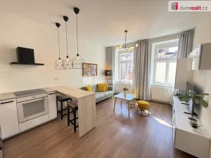 Pronájem bytu 2+kk, Praha - Košíře, Brožíkova, 47 m2