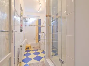 Prodej rodinného domu, Hřebeč, nám. Draha, 150 m2