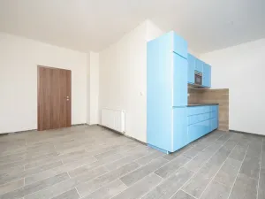 Prodej výrobních prostor, Žarošice, 2250 m2