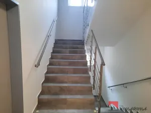 Pronájem bytu 2+kk, Kralupy nad Vltavou, Souběžná, 38 m2