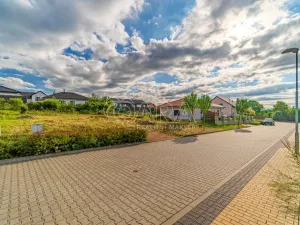 Prodej pozemku pro bydlení, Mělník, Včelařská, 863 m2