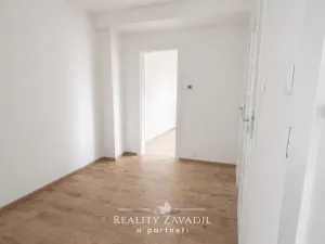 Prodej bytu 2+1, Paskov, Bělská, 64 m2