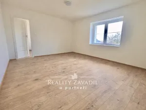 Prodej bytu 2+1, Paskov, Bělská, 64 m2