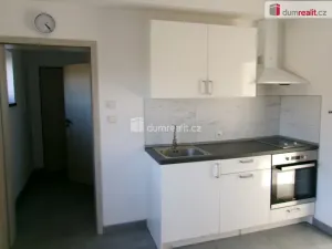 Pronájem bytu 2+kk, Dobrovice, Na Hložku, 60 m2