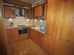 Pronájem bytu 3+kk, Praha - Žižkov, Pod kapličkou, 85 m2