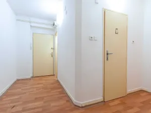 Pronájem bytu 1+1, Praha - Vršovice, Na louži, 36 m2