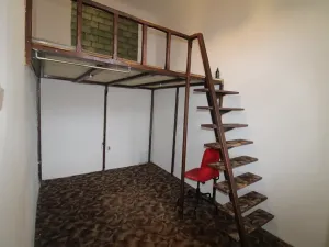 Prodej bytu 3+1, Karlovy Vary, nábřeží Jana Palacha, 77 m2