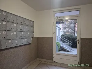 Pronájem bytu 2+kk, Praha - Letňany, Ostravská, 40 m2
