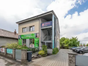 Prodej rodinného domu, Jesenice, Budějovická, 340 m2