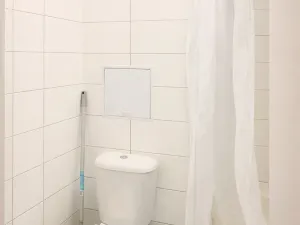 Pronájem bytu 1+kk, Karlovy Vary, Lidická, 21 m2