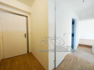 Pronájem bytu 2+kk, České Budějovice, 44 m2