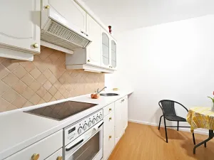 Pronájem bytu 3+1, Praha - Hlubočepy, Lamačova, 69 m2